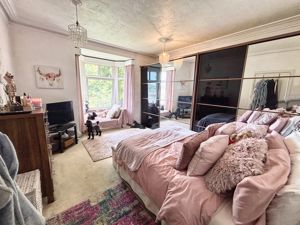 Photo 17- click for photo gallery